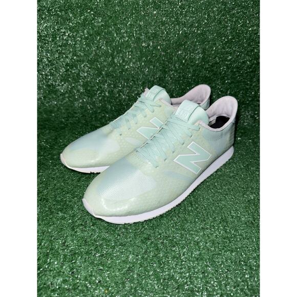 New Balance 420 Women’s Size 11 Mint Green Running Shoes Athletic Sneakers - Picture 3 of 9